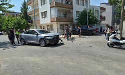 Pikap ile otomobil çarpıştı: 1 yaralı