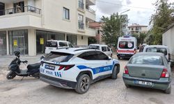 Kardeşler arasındaki tartışma bıçaklı kavgaya dönüştü: 1 yaralı