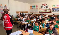 Kahta’da öğrencilere akran zorbalığı eğitimi verildi