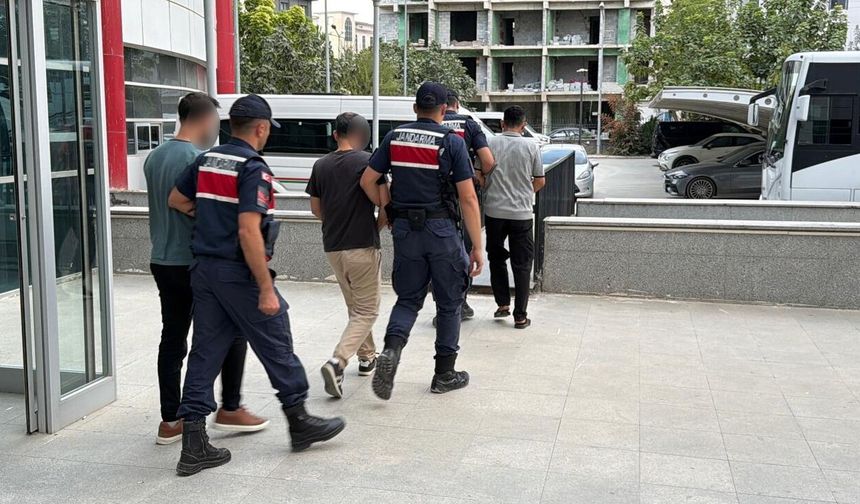 DEAŞ Operasyonunda 5 şahıs tutuklandı