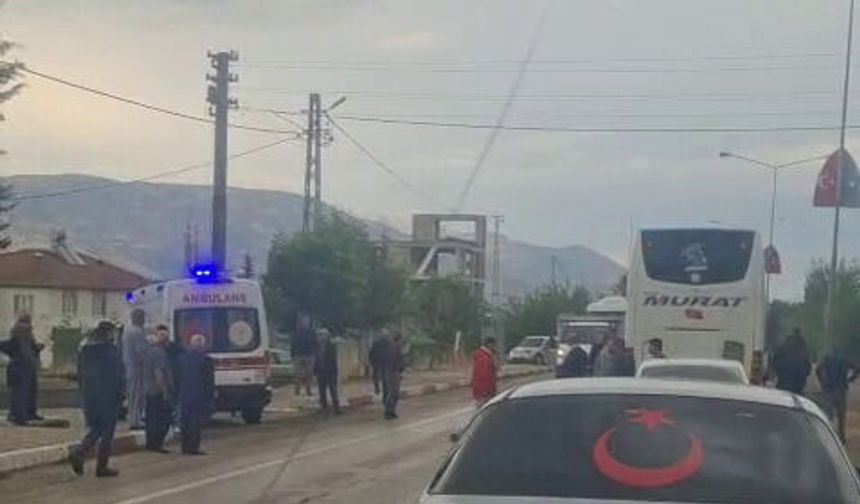 Yolcu otobüsü yayaya çarptı: 1 yaralı